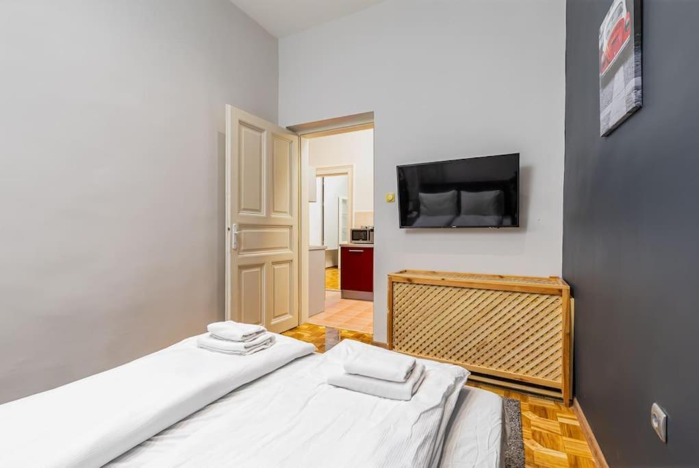 Bold Base Apartment Budapest Exterior foto
